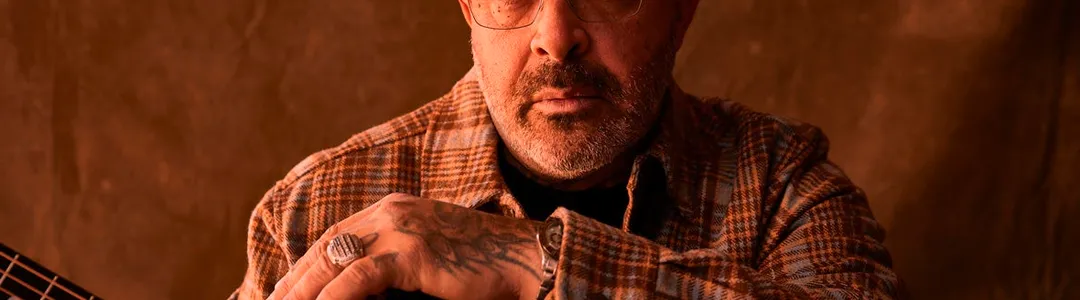 Aaron Lewis and The Stateliners