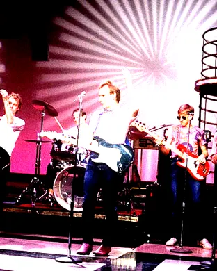 Men At Work & Toad The Wet Sprocket